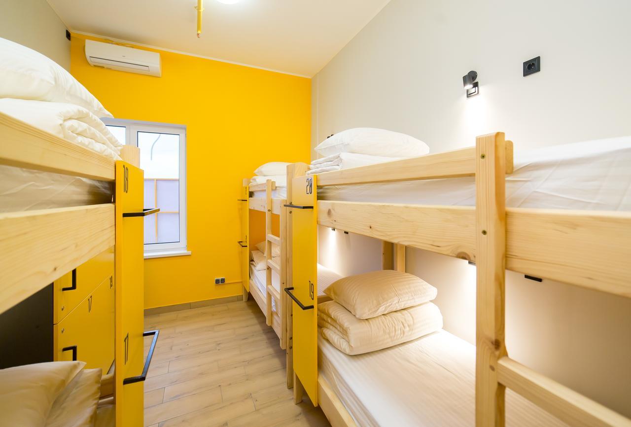 Hotel Bee Station Kiev Luaran gambar