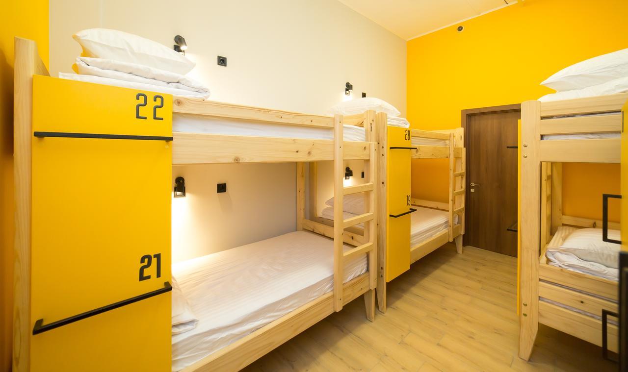 Hotel Bee Station Kiev Luaran gambar