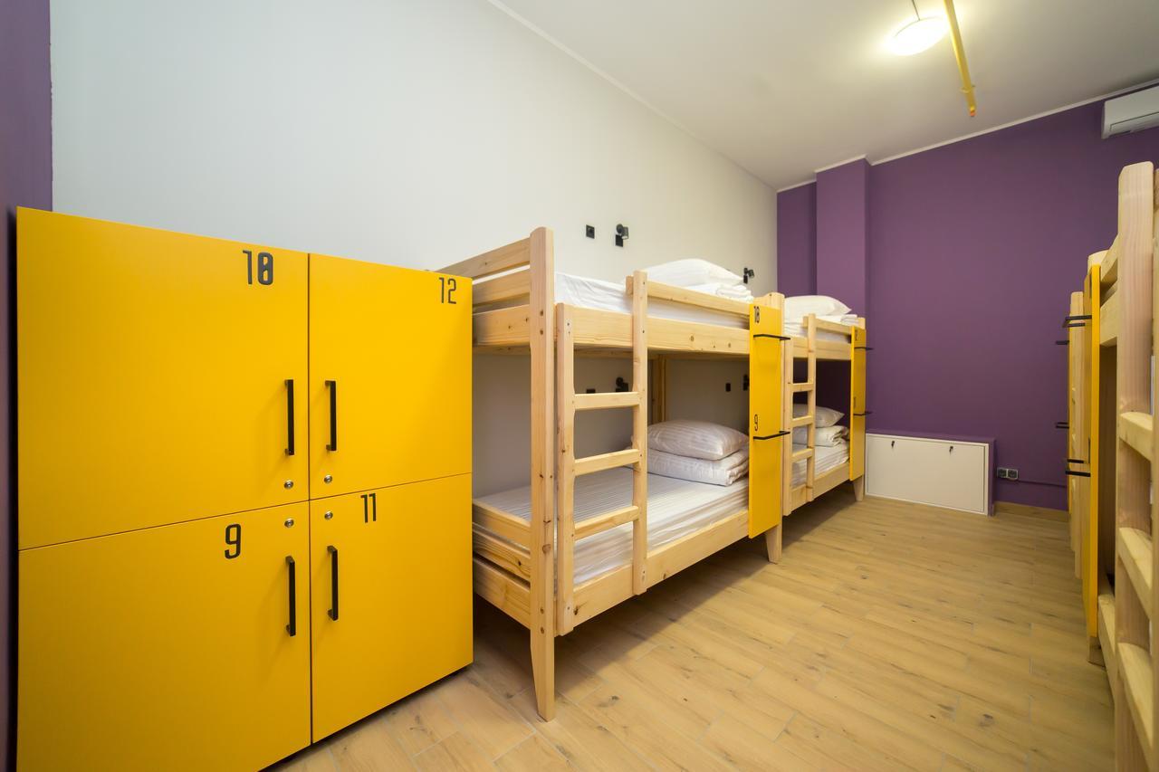Hotel Bee Station Kiev Luaran gambar
